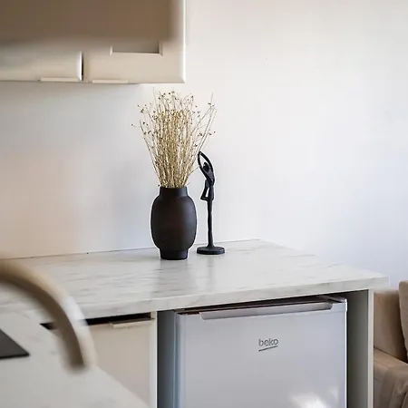 Cozy Loft Close To The Center Apartman Tallinn